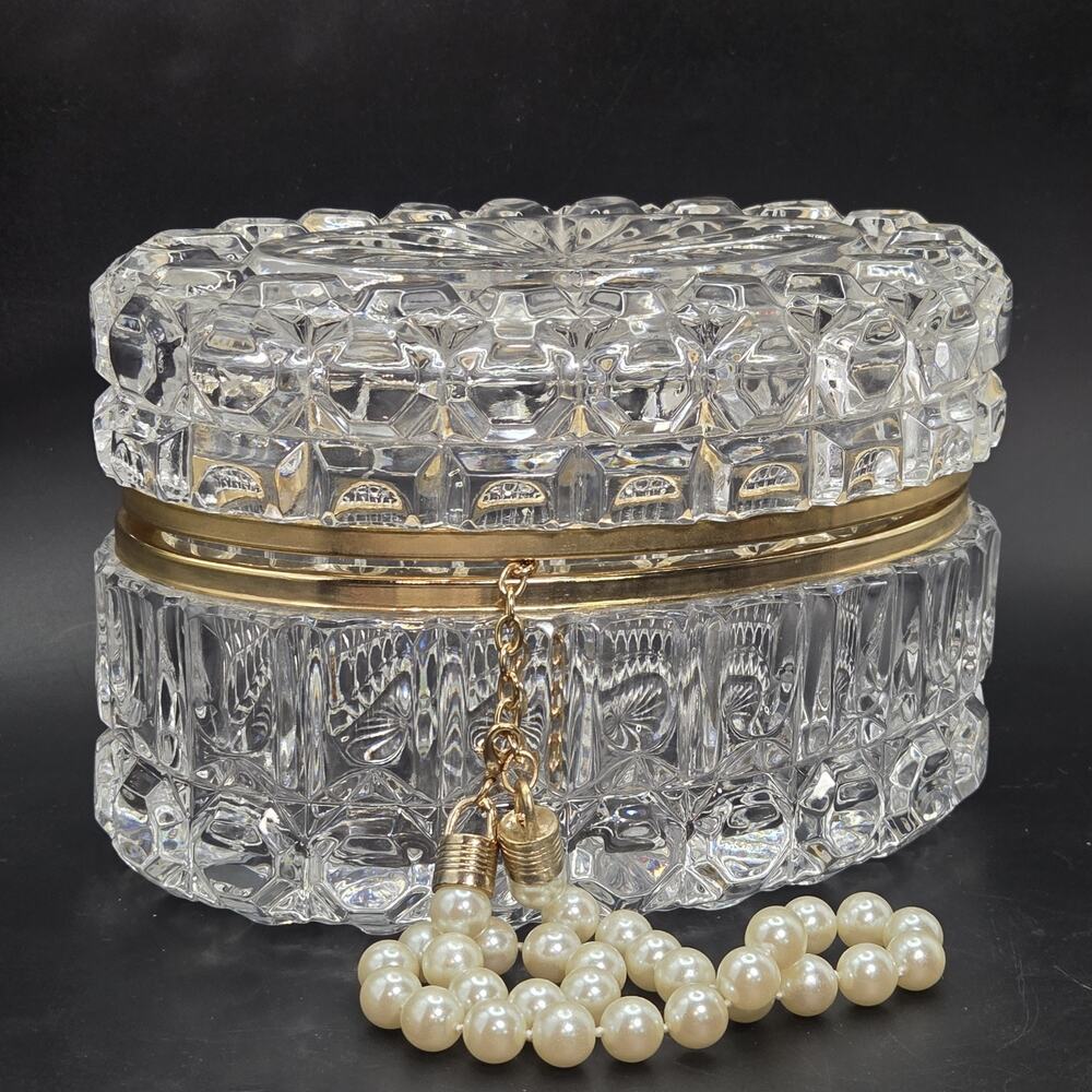 Antique Oval Heavy Cut Crystal Jewelry Casket Brass w/ Kissaka Vintage Necklace